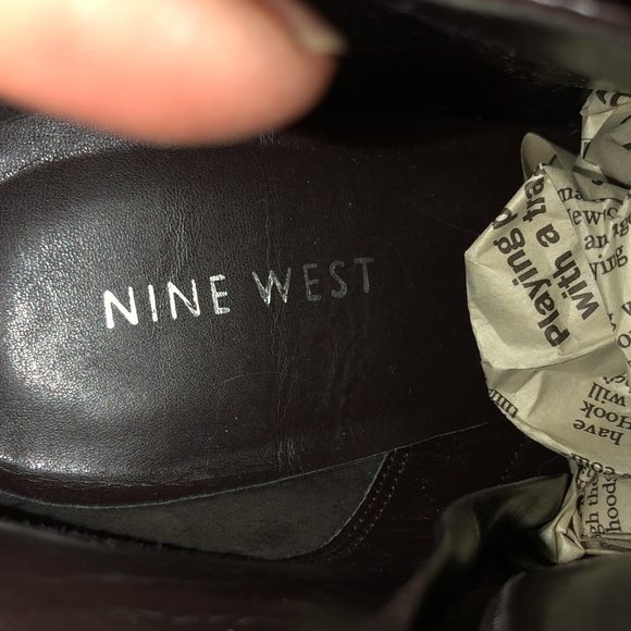 Nine West size 10 Chocolate Brown Patent  leather platform booties - Picture 10 of 11